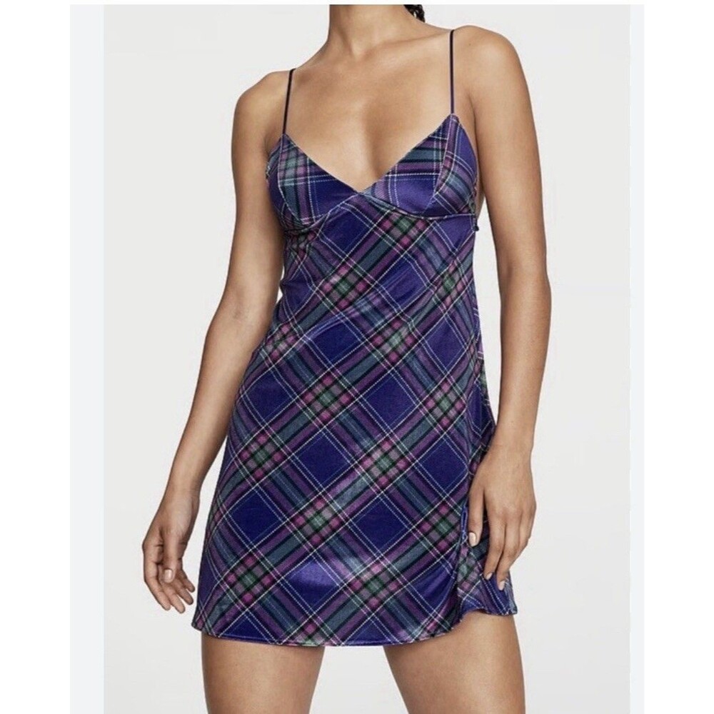 VICTORIA’S  SECRET Velvet  V-Neck Slip Dress Lounge nightgown Blue Plaid Sz Sm